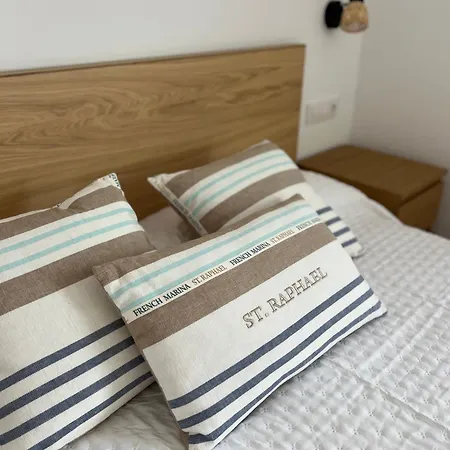 Voramar Palamos, Desconnexio A Primera Linia * بالاموس