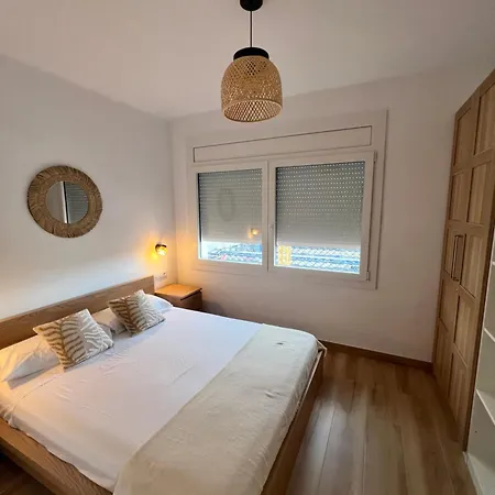 Apartamento Voramar Primera Linea De Mar, A Peu De Platja